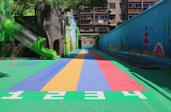 幼兒園懸浮地板上面可以停車行車嗎？